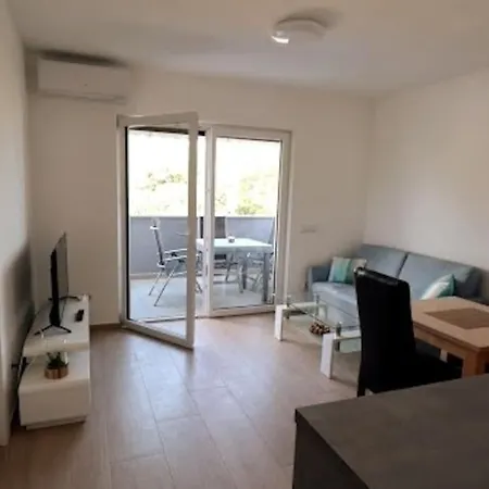 Apartman - Dani 3 Medulin